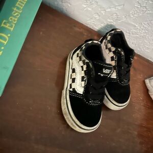 Vans Black and White Old Skool Sneakers with Suede Upper